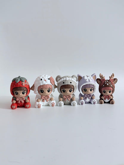 Linklets™ Sweet Paws Edition Mystery Figure | Blind Box Collectible