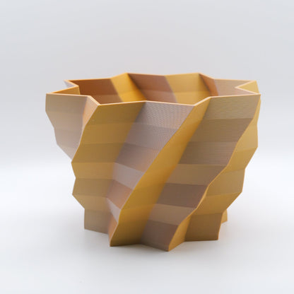 Geometric Twist Vase/Bowl