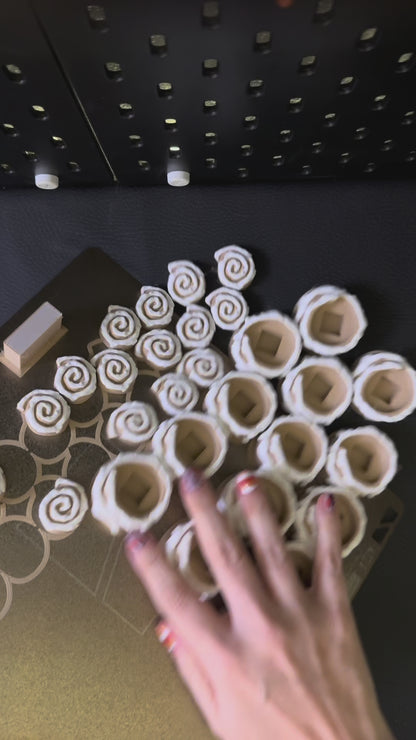 Cinnamon Roll Clicker Fidget